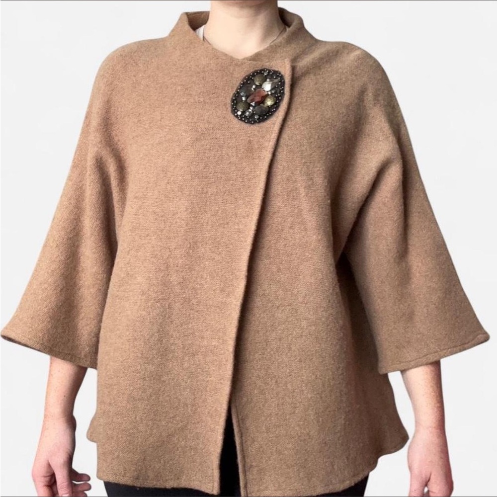 JM Collection Tan Poncho with Decorative Brooch; 100% Wool